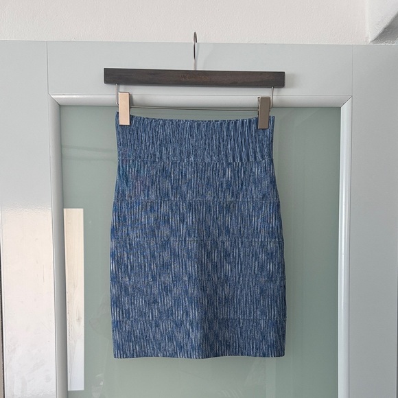 BCBGMaxAzria Dresses & Skirts - BCBGMaxAzria Bandage Skirt